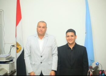 فى حواره مع "صوت الشعب نيوز" وكيل مديرية الشباب والرياضة بمطروح:مصر دولة شابة بشبابها ، وقمنا بتطوير الملاعب وتطوير مراكز الشباب وإنشاء مراكز شباب جديدة 1 فى حواره مع “صوت الشعب نيوز” وكيل مديرية الشباب والرياضة بمطروح:مصر دولة شابة بشبابها ، وقمنا بتطوير الملاعب وتطوير مراكز الشباب وإنشاء مراكز شباب جديدة