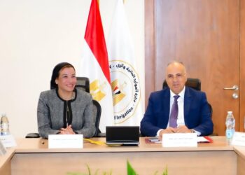 وزيرة البيئة : الجناح الرسمي المصري في مؤتمر المناخ COP28 سيتيح الفرصة لعرض قصص نجاح مصر في التكيف مع آثار تغير المناخ.