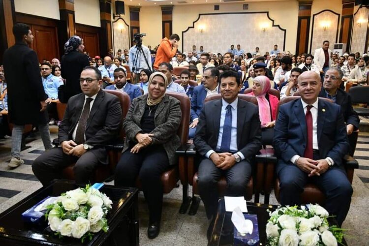 الشباب والرياضة تشهد ختام حملة تعزيز المشاركة السياسية للشباب في الانتخابات الرئاسية