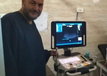 رئيس التحرير يكتب : اليوم الجمعه وفيه زلزل كيانى من قال باكيا ” باشحتها منك يارب ” .