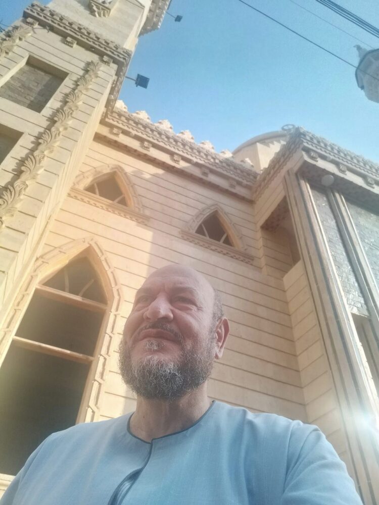 رئيس التحرير يكتب : أبوعلى السعودى حرك الوجدان الذى يهيم حبا في بلد الحرمين الشريفين .