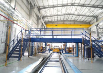 افتتاح مصنع إنتاج الفلنكات الخرسانية الخاصة بمشروع القطار الكهربائي السريع.