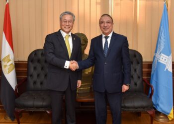 محافظ الإسكندرية يستقبل سفير كوريا الجنوبية لبحث سبل التعاون بين الجانبين.