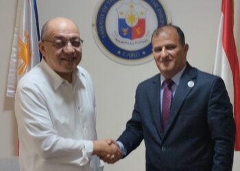 سفير الفلبين : اتحاد الإعلاميين الافريقي الآسيوي فرصة لتواصل شعوب افريقيا وآسيا إعلاميا وثقافياً .