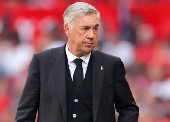 ريال مدريد يضع خطة تمديد عقد أنشيلوتي .