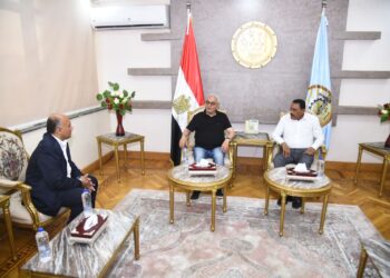 وكيل التعليم بمطروح: انهاء اجراءات التعاقد مع المقبولين في مسابقة 30 الف معلم