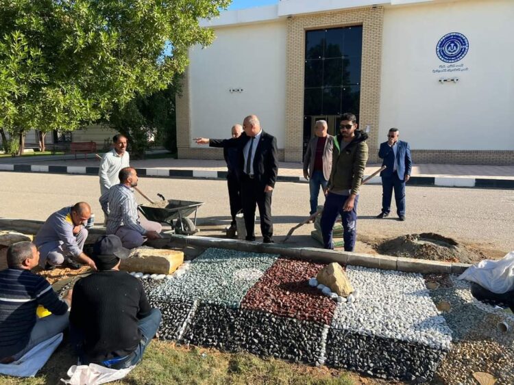 رئيس جامعة الفرات الأوسط التقنية يتابع ميدانيا سير العمل في مشاريع الجامعة 1 رئيس جامعة الفرات الأوسط التقنية يتابع ميدانيا  سير العمل في مشاريع الجامعة