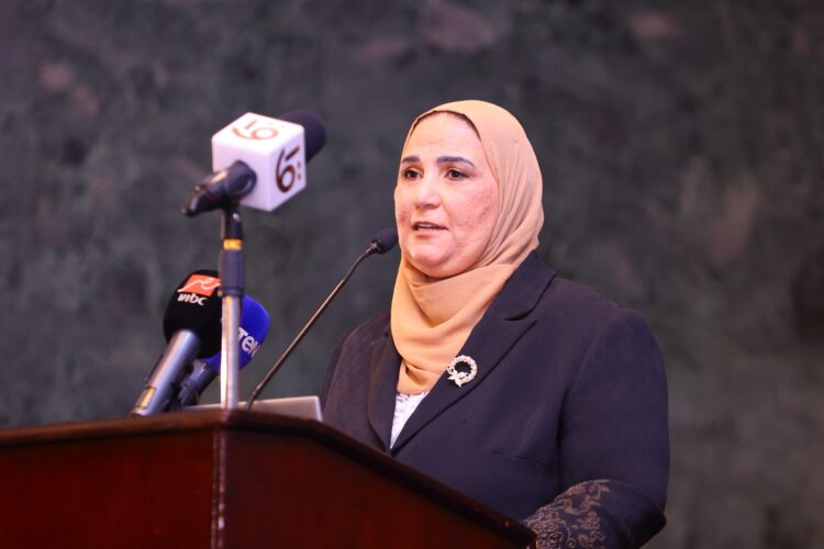 وزيرة التضامن الاجتماعي: مصر تثبت يوماً بعد يوم، وعاماً بعد عام إن لها مكانة تاريخية، ودوراً فعالاً واستراتيجياً في المنطقة العربية 1 وزيرة التضامن الاجتماعي: مصر تثبت يوماً بعد يوم، وعاماً بعد عام إن لها مكانة تاريخية، ودوراً فعالاً واستراتيجياً في المنطقة العربية