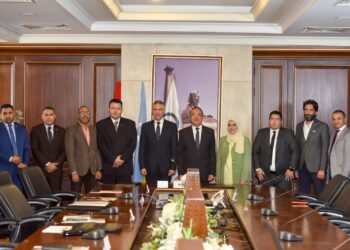 التعاون للبترول توقع بروتوكول مع محافظة الاسكندرية لإنشاء وتشغيل محطات تموين لخدمة أهالي المحافظة