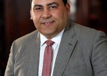 تعيين المهندس/ عادل حامد العمل مساعدا لوزير الاتصالات وتكنولوجيا المعلومات للبنية المعلوماتية الدولية .
