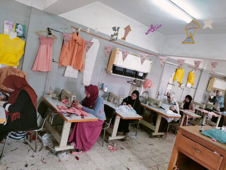 وزارة العمل:ختام برامج تدريبية لشباب المنوفية على مهن يحتاجها سوق العمل. 1 وزارة العمل:ختام برامج تدريبية لشباب المنوفية على مهن يحتاجها سوق العمل.