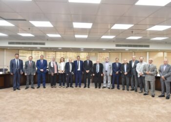 وزير العمل لقيادات”الإتحاد المصري لمقاولي البناء والتشييد”: القطاع الخاص شريك رئيسي في التنمية.