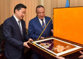 محافظ الإسكندرية يستقبل وفد مقاطعة هاينان الصينية لبحث سُبل التعاون المشترك على كافة الأصعدة .