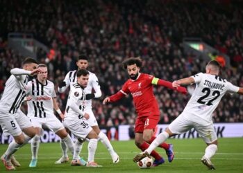 صلاح ” مستر أسيست ” يقود الريدز للفوز برباعية علي لاسك بالدوري الأوروبي