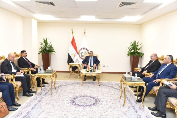 وزير الدولة للإنتاج الحربي يلتقي نائب وزير الدفاع للموارد والمشتروات بدولة صربيا 1 وزير الدولة للإنتاج الحربي يلتقي نائب وزير الدفاع للموارد والمشتروات بدولة صربيا