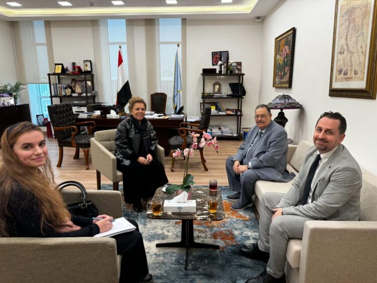 “رئيس بعثة جامعة الدول العربية” لمتابعة الانتخابات الرئاسية المصرية يلتقي” رئيسة المجلس القومي لحقوق الإنسان”