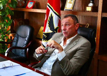 الأهلي يخصص ” أتوبيسات مجانية ” لجماهير الأهلي لمؤازرة الفريق أمام بلوزداد الجزائري