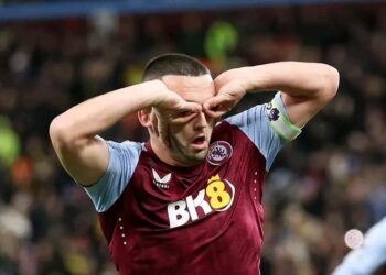 “يسقط الكبار ” أستون فيلا يفوز علي أرسنال في البريميرليج