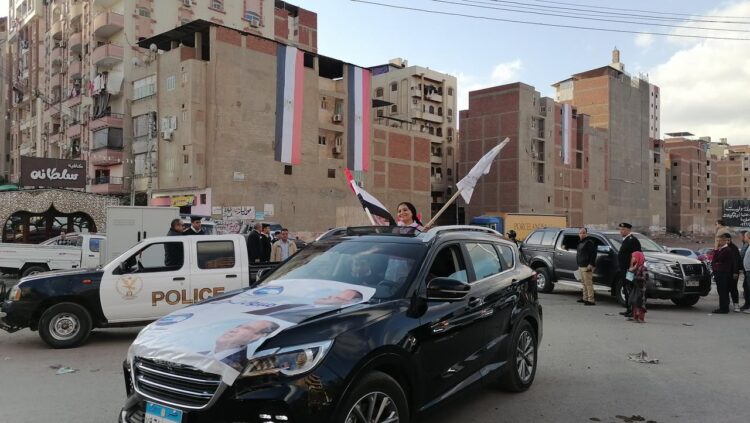 احتفالات ومسيرات بالأعلام فور إعلان نتيجة الإنتخابات الرئاسية بالدقهلية