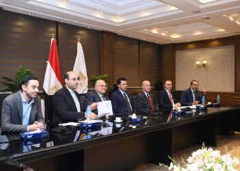 بحضور وزير الشباب والرياضة .. اللجنة التحضيرية تختار الشباب لمهرجان روسيا