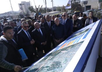 وزير النقل يتفقد مواقع العمل بعدد من مشروعات الطرق والكباري بمحافظتي كفر الشيخ والدقهلية