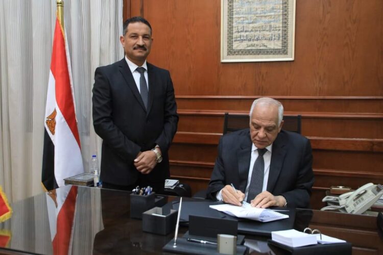 محافظ الجيزة يعتمد نتيجة الفصل الدراسى الأول للشهادة الإعدادية للعام الدراسى ٢٠٢٣ / ٢٠٢٤ بنسبة نجاح ٨٠.٨٧% 1 محافظ الجيزة يعتمد نتيجة الفصل الدراسى الأول للشهادة الإعدادية للعام الدراسى ٢٠٢٣ / ٢٠٢٤ بنسبة نجاح ٨٠.٨٧%