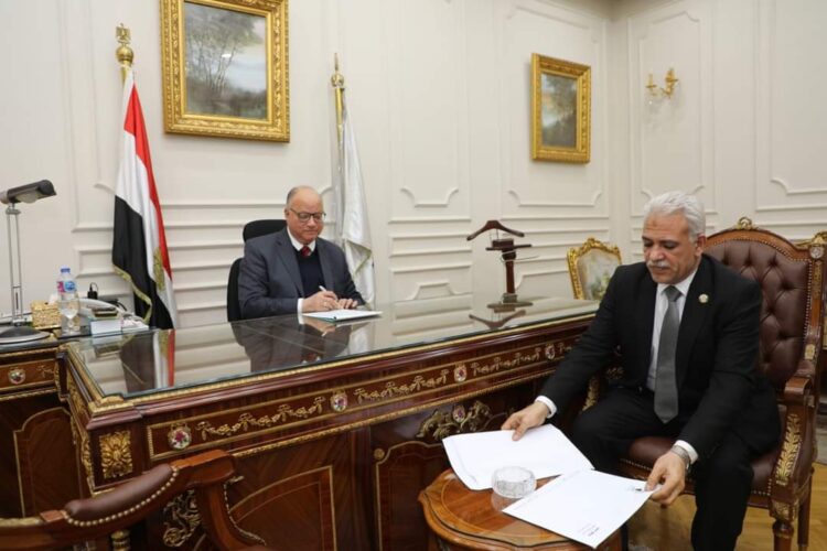 محافظ القاهرة يعتمد نتيجة الفصل الدراسى الأول للشهادة الاعدادية بنسبة نجاح ٧٨.٤ % 1 محافظ القاهرة يعتمد نتيجة الفصل الدراسى الأول للشهادة الاعدادية بنسبة نجاح ٧٨.٤ %