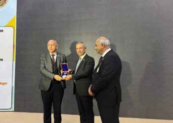 الزهيري يزور جامعة التقنية الجنوبية ويحضر حفل افتتاح مؤتمر العلمي الدولي السابع