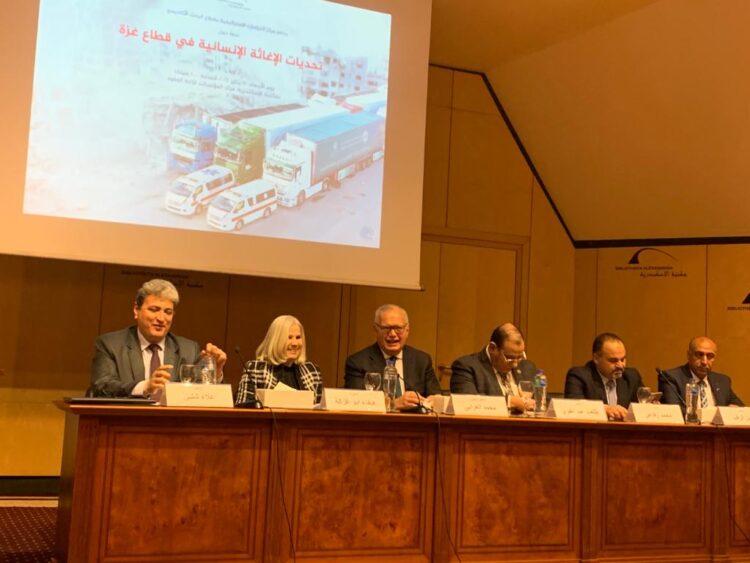 تحديات الإغاثة في قطاع غزة 1 تحديات الإغاثة في قطاع غزة