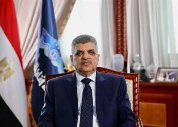 الفريق أسامة ربيع : لا صحة لتعليق حركة الملاحة بقناة السويس نتيجة تطورات الأوضاع في منطقة البحر الأحمر .. والملاحة منتظمة من الاتجاهين