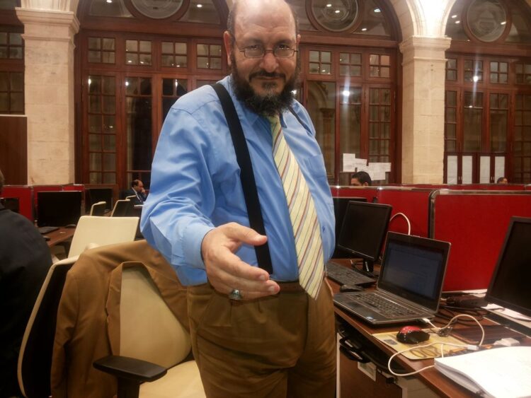 رئيس التحرير يكتب : مدرسة الحياه ماأعظمها فى الوجود الإنسانى . 1 رئيس التحرير يكتب : مدرسة الحياه ماأعظمها فى الوجود الإنسانى .