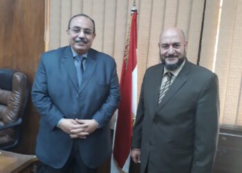 رئيس التحريريكتب : أتذكر يوما هزنا فيه أبوالحكم المحلى هزا عنيفا لنفيق من غفلتنا.