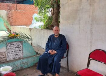 رئيس التحريريكتب : نعــم .. الجلوس في رحاب الأحباب من الأموات بات غذاءا للروح .