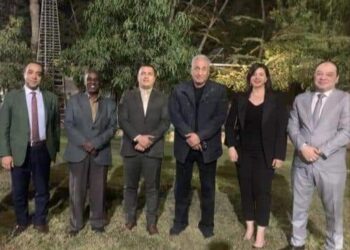 وفد شباب المحامين يعلن تأييده لعاشور فى إنتخابات نقابة المحامين