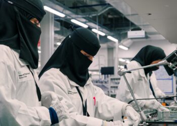 أتش بي إي   تخصص استثمارات بإضافة خطوط إنتاج جديدة  في المملكة العربية السعودية