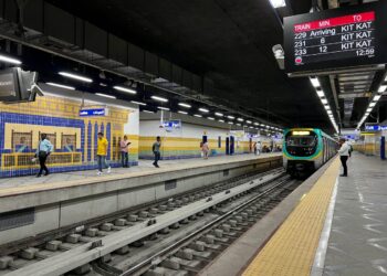 وزارة النقل تعدل مواعيد التشغيل لخطوط مترو الأنفاق الثلاثة بالقاهرة الكبرى والقطار الكهربائي الخفيف LRT تزامناً مع بداية شهر رمضان المعظم عام 1445هـ