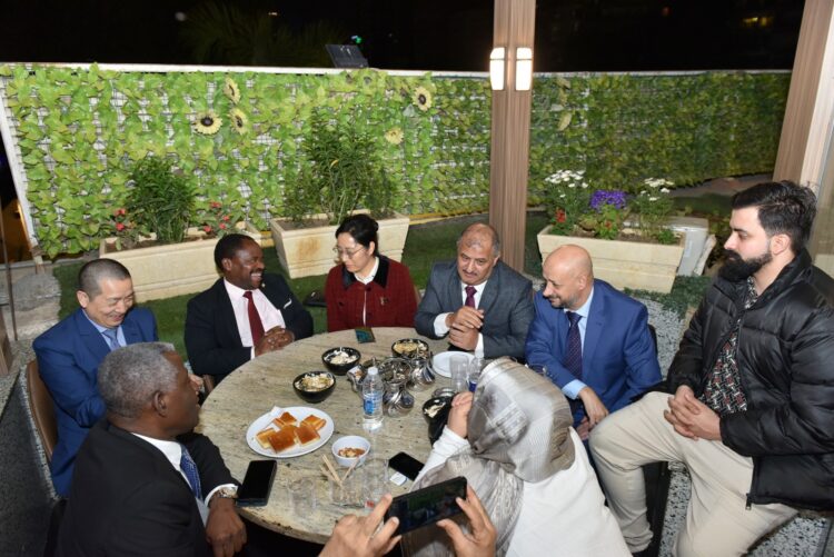 مأدبة رمضانية على شرف منظمة تضامن الشعوب الأفريقية الآسيوية بالتعاون مع إتحاد الإعلاميين 1 مأدبة رمضانية على شرف منظمة تضامن الشعوب الأفريقية الآسيوية بالتعاون مع إتحاد الإعلاميين