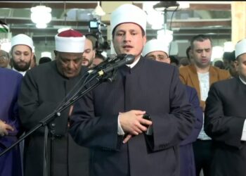 برواية حفص وقالون وبن وردان وورش.. آلاف المصلين من مختلف الجنسيات يشهدون صلاتي العشاء والتراويح بالجامع الأزهر