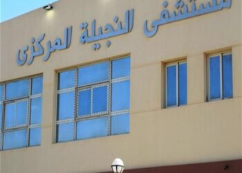 محافظ مطروح يتابع الحالة الصحية لمصابي حادث إنقلاب سيارة بالطريق الدائرى لمدينة النجيلة