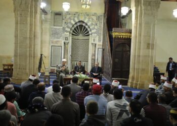 ملتقى الأزهر للقضايا الإسلامية:بر الوالدين من أهم المسائل في الإسلام ويجب علينا تذكرها دائما