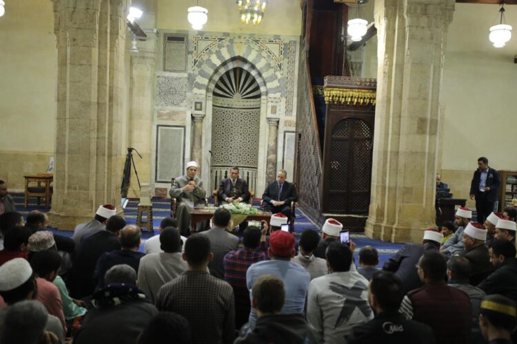 ملتقى الأزهر للقضايا الإسلامية:بر الوالدين من أهم المسائل في الإسلام ويجب علينا تذكرها دائما 1 ملتقى الأزهر للقضايا الإسلامية:بر الوالدين من أهم المسائل في الإسلام ويجب علينا تذكرها دائما