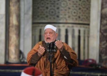 «أرض الإسراء يارب».. أصوات الجامع الأزهر تعلو في ليلة السابع والعشرين