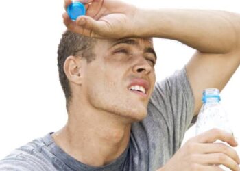 نصائح لحمايتك من الموجة الحارة وضربة الشمس