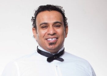 وفاة والدة المطرب الشعبي محمود الليثي