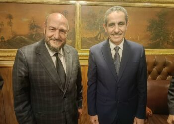 محمود الشاذلى يكتب : حوار لاينقصه الصراحه مع محافظ الغربيه يجسد عظمة الإنسان المصرى .