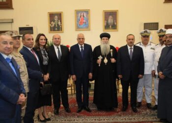 محافظ الجيزة يزور “مطرانية شمال الجيزة” لتقديم التهنئة بمناسبة عيد القيامة المجيد