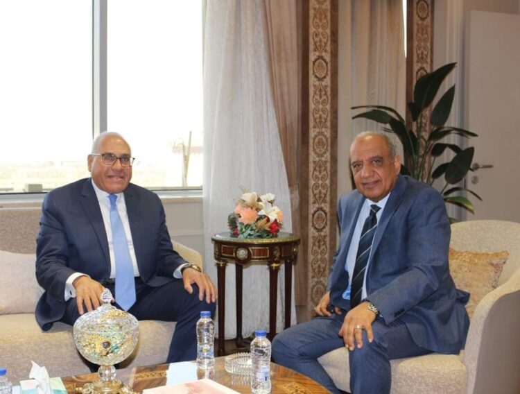 وزير قطاع الأعمال يستقبل رئيس الهيئة العربية للتصنيع لبحث إنشاء مجمع صناعي للإستفادة من خام الحديد 1 وزير قطاع الأعمال يستقبل رئيس الهيئة العربية للتصنيع لبحث إنشاء مجمع صناعي للإستفادة من خام الحديد
