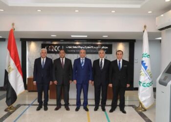 وزير العدل ورئيس الجهاز المركزي للتنظيم والإدارة يتفقدان مسابقة شغل وظائف بمصلحة الخبراء بمركز تقييم القدرات والمسابقات