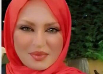 شفاه مرآة بربرية