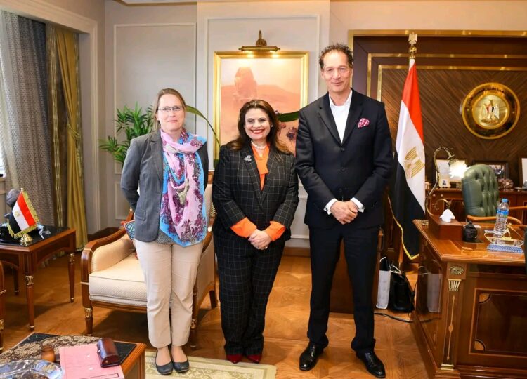 السفيرة سها جندي: نعتز بالتعاون المثمر مع الجانب الألماني ونسعى لتعزيزه لصالح البلدين.